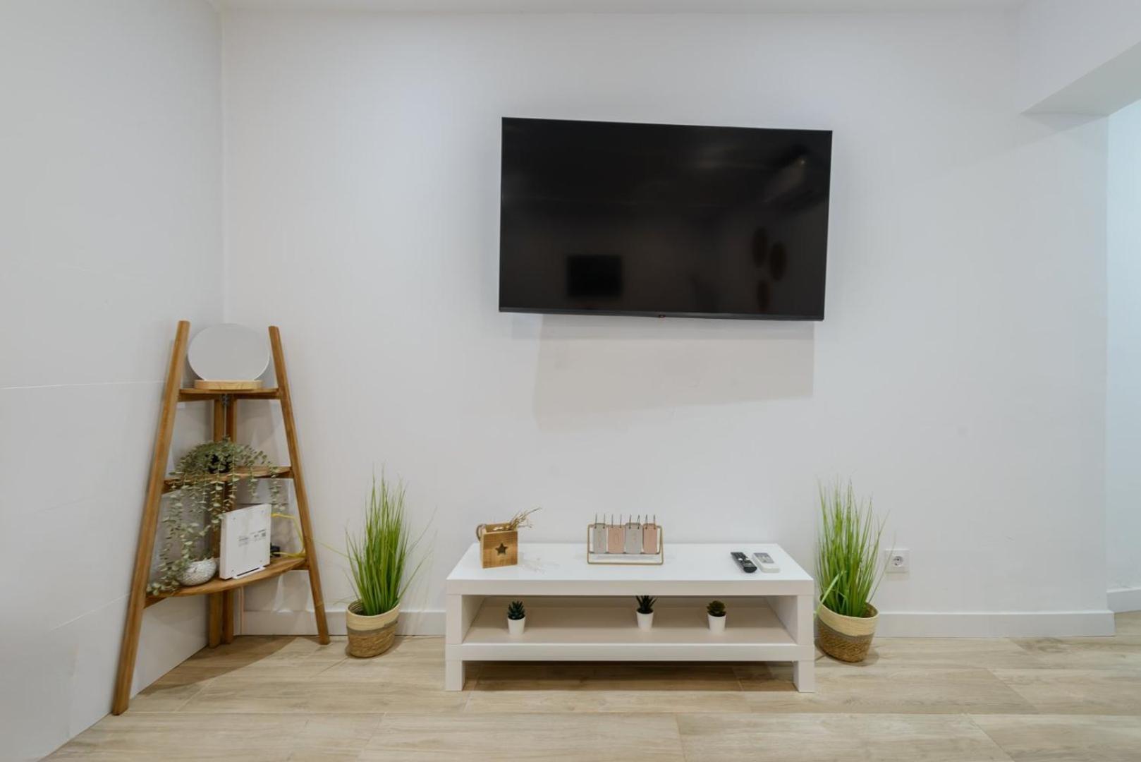 Guestready - Lindo Estudio Cerca Puerta De Toledo 마드리드 외부 사진